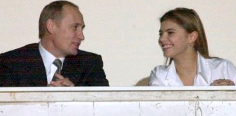 И до момента е предмет на спокове дали и колко деца има Кабаева от руския президент.