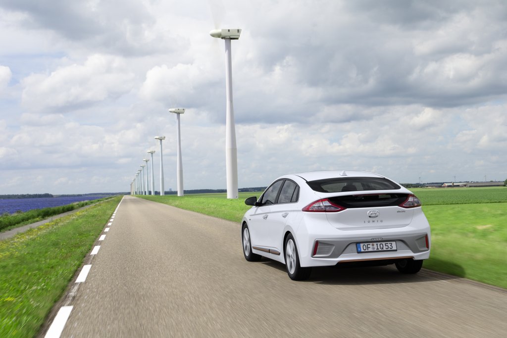 Hyundai IONIQ