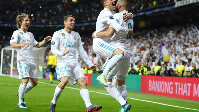 На играчите на Реал им се наложи много да страдат на "Бернабеу", за да си осигурят трети пореден финал в Лигата
