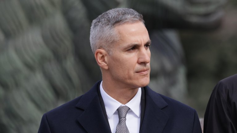 Гюров отговори на Радев: Пазарът на горива у нас е спокоен, няма риск от недостиг