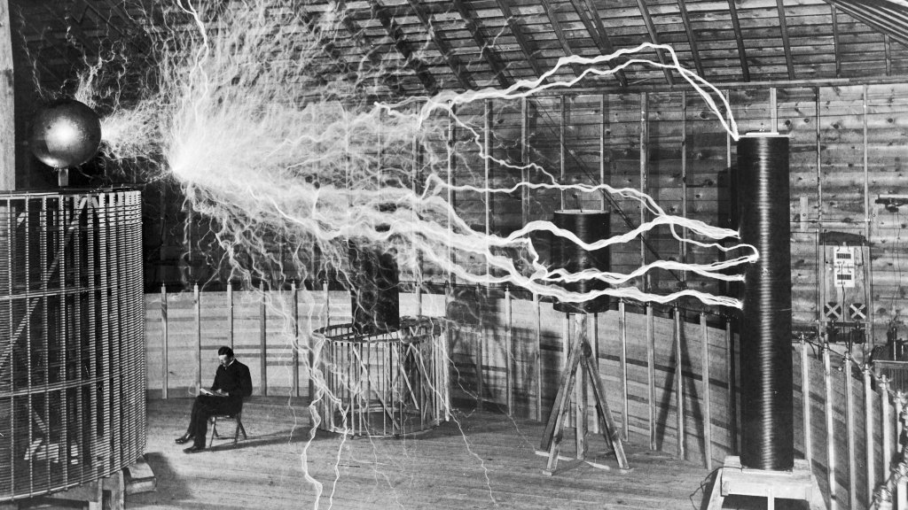 M0014782 Nikola Tesla, with his equipment