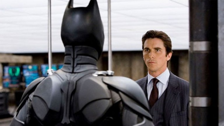 Крисчън Бейл от своя страна може би вече е изкарал Батман от системата си, след като изигра ролята в трилогията "Черния рицар" на Кристофър Нолан (2005-2012 г.). Има информация, че той преговаря с Marvel за участие в техен филм.