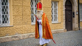 Не, не е само комерсът в Америка