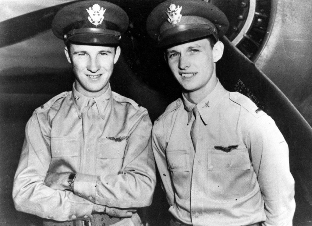 Kenneth_taylor_y_George_Welch