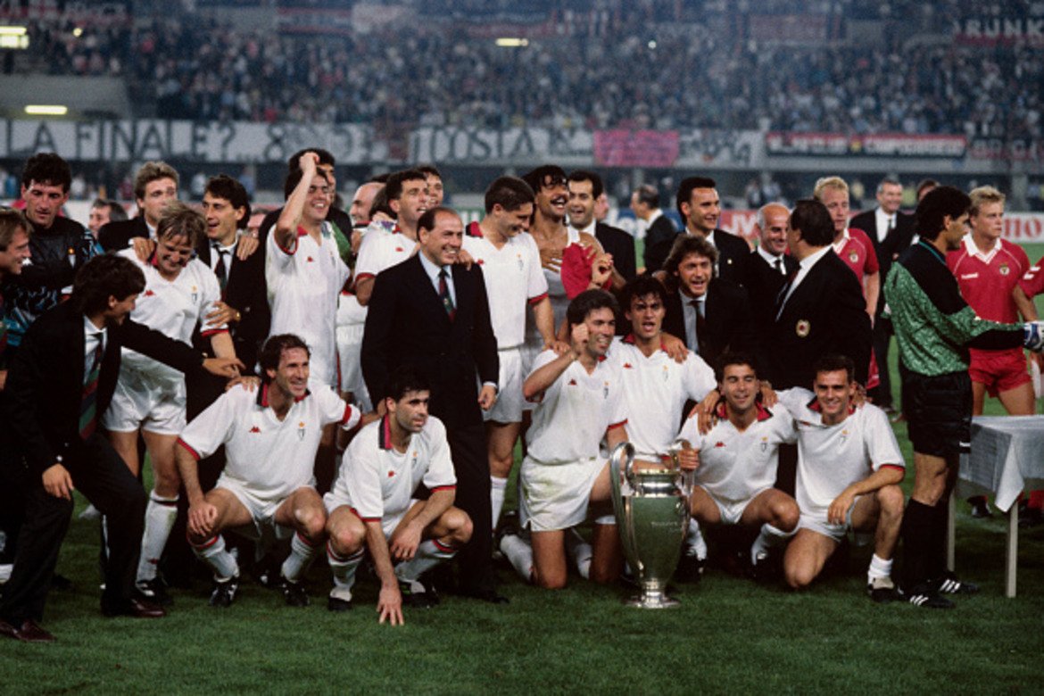 Припомнете си как футболна Италия царстваше в Европа през 90-те години...
