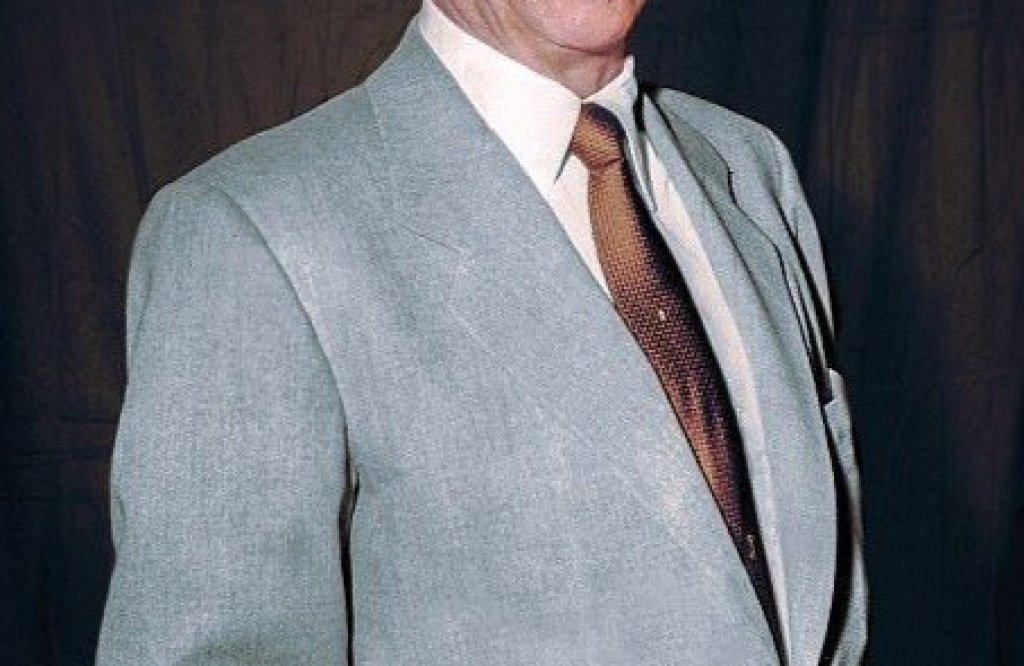 Colorized_image_of_Meyer_Lansky