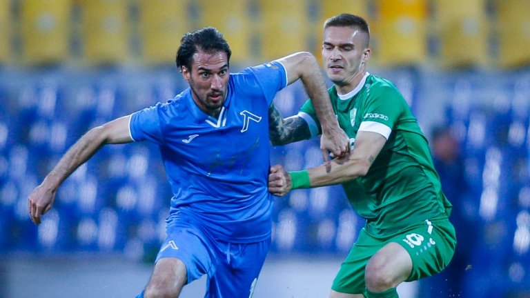 Левски наруши нулите в 95-ата минута и взе първа победа след напускането на Мъри