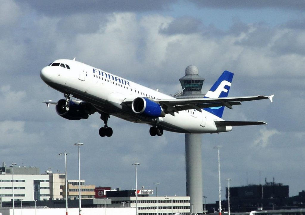 Finnair A320-200 - OH-LXL