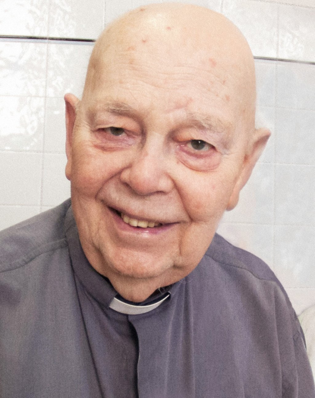 Gabriele_Amorth_2013