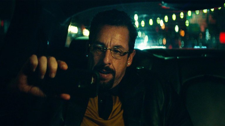 Адам Сандлър, "Нешлифовани диаманти"Адам Сандлър е онзи зевзек, който никога не сме предполагали, че можем да видим в подобен образ. В „Нешлифовани диаманти“ той е чаровният, но самонадеян Хауърд Ратнър - затънал в дългове към неправилните хора бижутер, който има куп проблеми и в личния си живот. Всичко се заплита ужасно, когато Ратнър се опитва да изкара много пари за малко време…
Въпреки че не печели някоя от важните статуетки, Сандлър обира овациите на критиката със сериозната си и сложна роля. „Нешлифовани диаманти“ е наличен в Netflix.