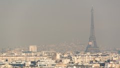 Страната не е изпълнила предписанията на ЕС за съдържанието на азотен оксид в три града, заради което еколози осъдиха правителството