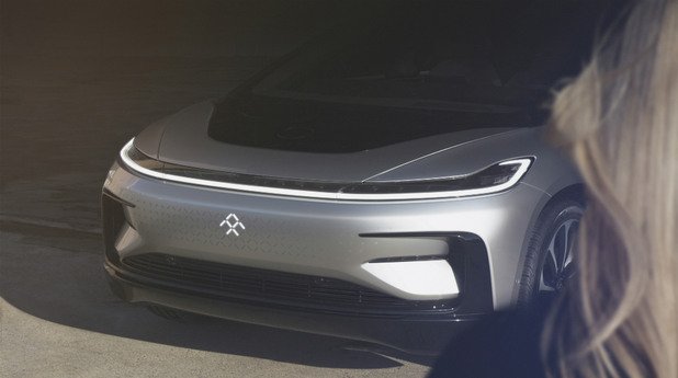 FF 91 на Faraday Future - с амбиции да бъде по-добрата Тesla