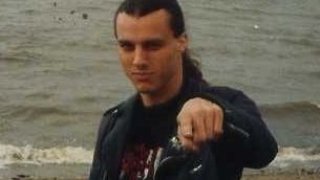 Chuck_Schuldiner_(cropped)