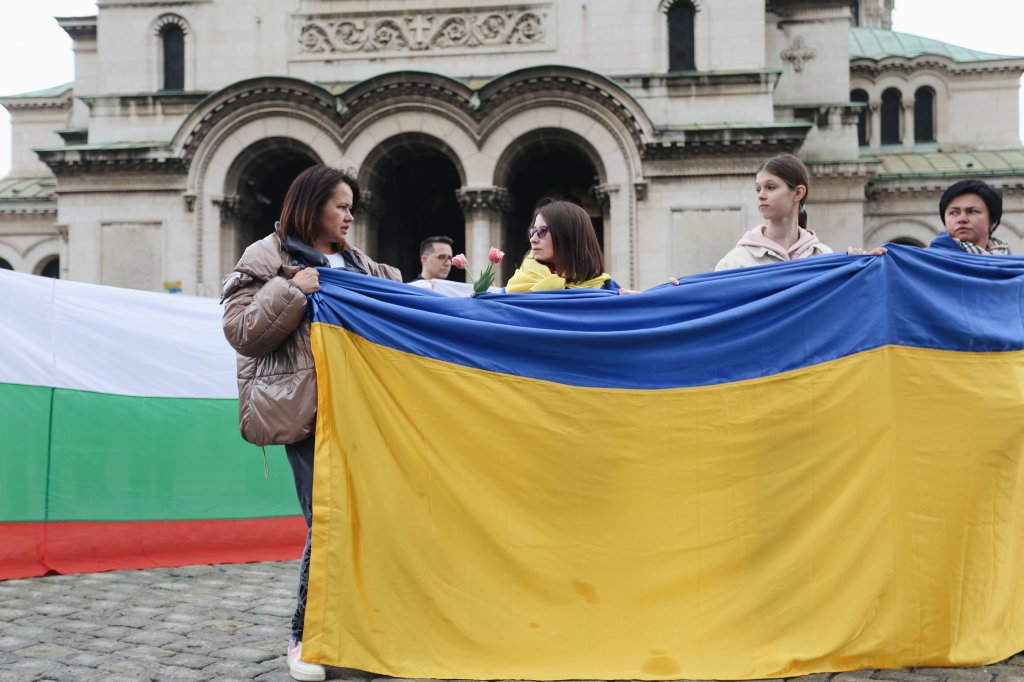 Протест в София в подкрепа на Украйна: "Не сме неутрални"