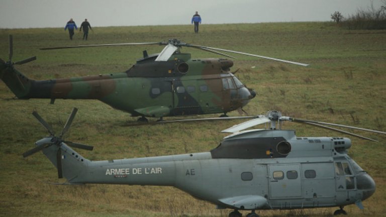 В преследването на атентаторите участват хеликоптери