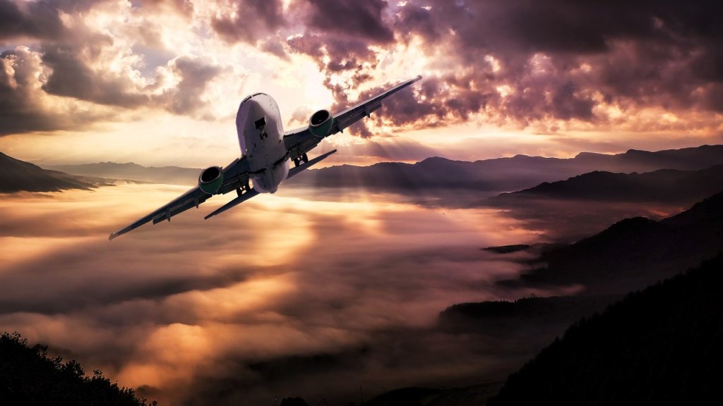 landscape-aircraft-clouds-storm-38574 (1)