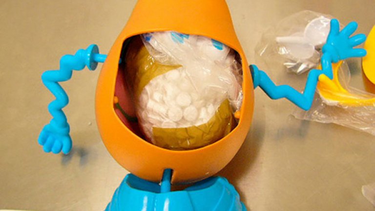 Хапченца екстази в детска играчка