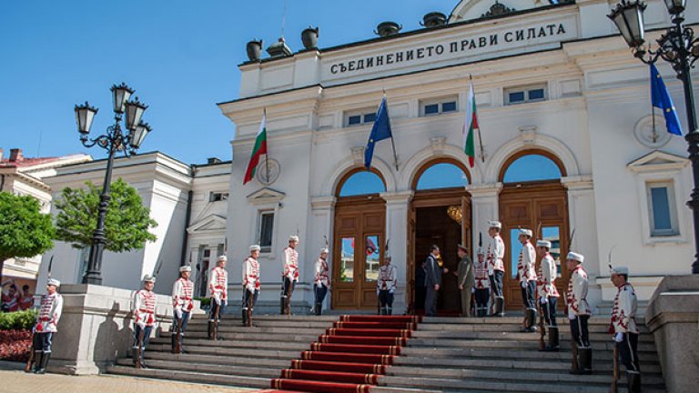 Най-важното няма да се чуе в пропагандата