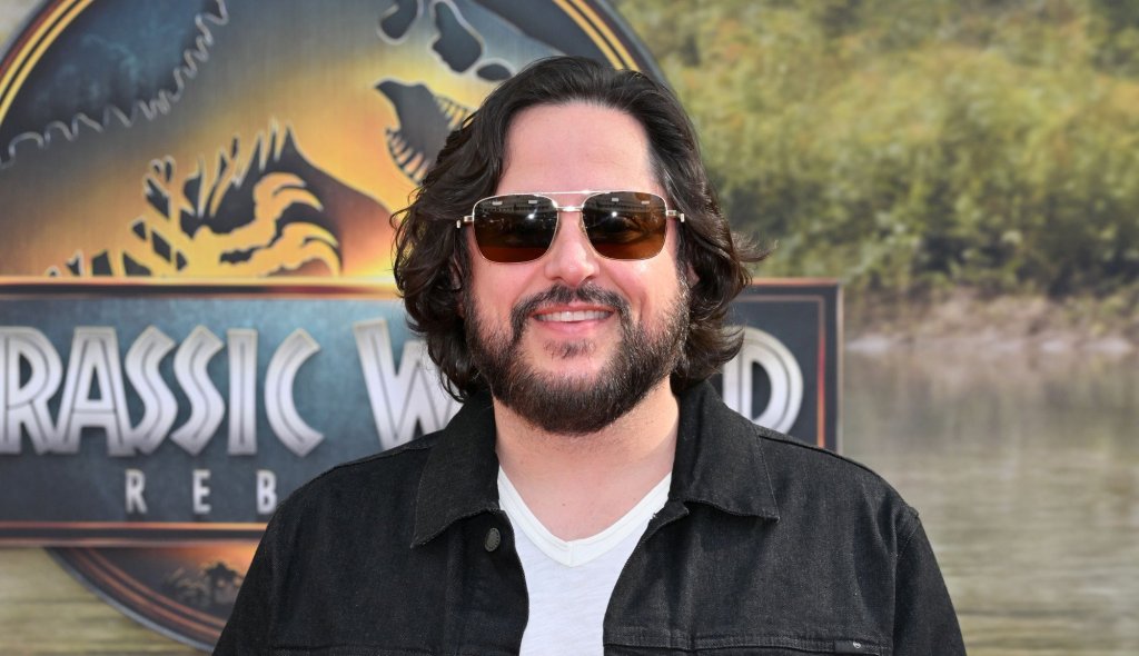 Бен Лам 

Сред другите нови милиардери в технологичния сектор се откроява и тексасецът Бен Лам, чието състояние се оценява на 3,7 милиарда долара. Неговият стартъп Colossal Biosciences преследва амбициозната цел да върне изчезнали видове обратно в природата. През октомври 2024 г. Colossal обяви, че са успели да възстановят ДНК-то на изчезналия през 13 000 години dire wolf, а сега работят по възстановяването на ДНК на вълнестия мамут.