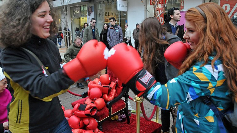 8 март 2014