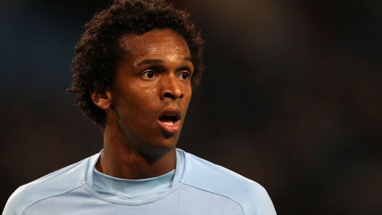 Жо, Манчестър Сити
Първото попълнение на Марк Хюз, който даде 18 млн. паунда. Жо беше страхотен за ЦСКА Москва, но не и в Англия. Бе даден под наем на Евертън, след което бе продаден на Интернасионал.