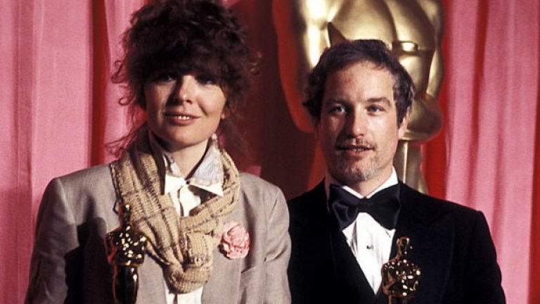 През 1978 Даян Кийтън приема "Оскар"-а си за най-добра актриса за "Ани Хол" в "демонстративен" вдъхновен от мъжкото облекло костюм.