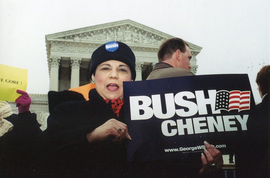 06.ElectionProtest.USSC.WDC.11December2000_(22179863008)