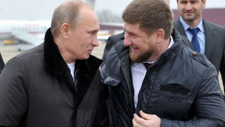 Към момента Кадиров е неофициален политически лидер на милиони мюсюлмани в Руската федерация