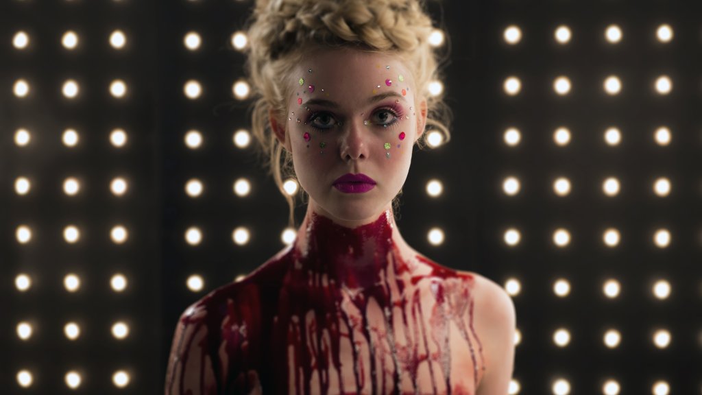 neon-demon Ел Фанинг