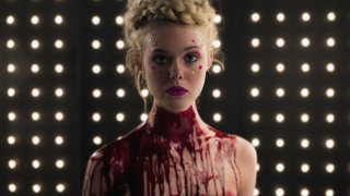 neon-demon Ел Фанинг