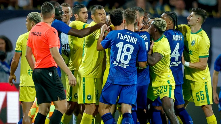 Левски настоява за достъп до ВАР-аудиото