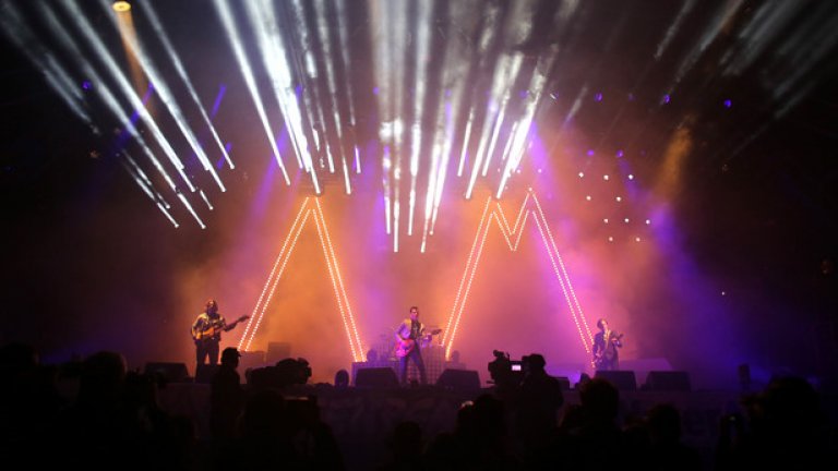Arctic Monkeys са “маскари“
