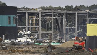 Мащабна украинска атака затвори летища и остави без ток хиляди в Русия