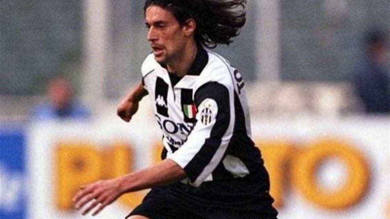 Морено Торичели (1992–1998)
Не блестеше технически, но притежаваше огромно сърце и вършеше невероятна работа. Напусна Юве през 1998-а и отиде във Фиорентина. За кратко беше треньор в ниските дивизии.