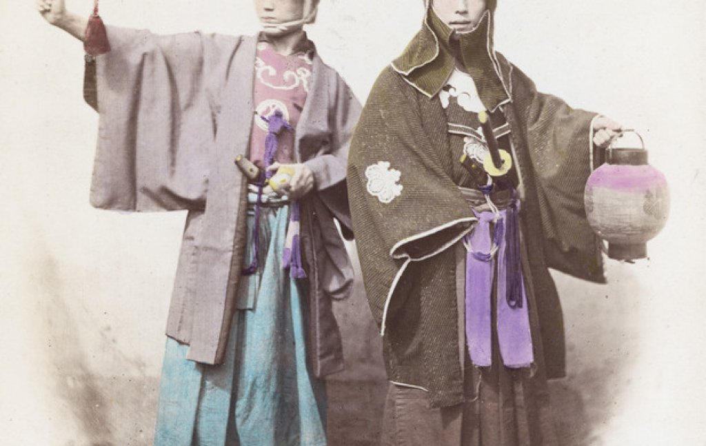 Двама самураи, облечени като пожарникари. Около 1865 година
Снимка: Felice Beato/Hulton Archive/Getty Images