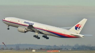 Boeing_777-200ER_Malaysia_AL_MAS_9M-MRO_-_MSN_28420_404_9272090094-e1406563696855