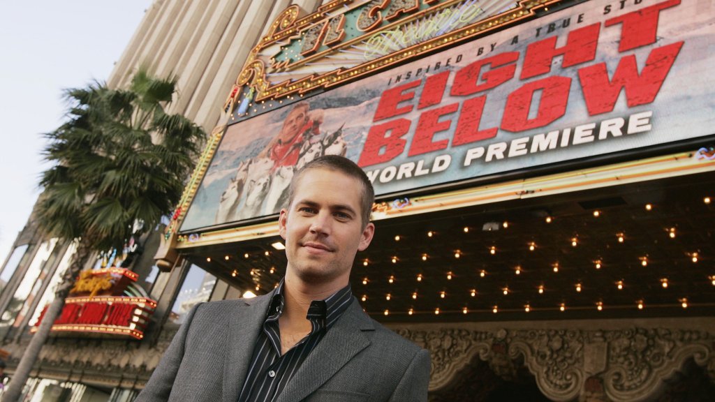 Premiere of Disney's "Eight Below" - Arrivals