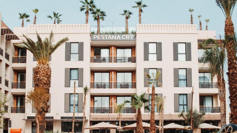 Горя хотелът на Роналдо в Маракеш