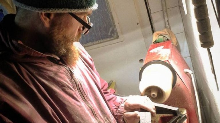 Да създава нестандартни предмети от дърво е призванието, страстта и абсолютната магия в живота на Станимир Иванов - Миро