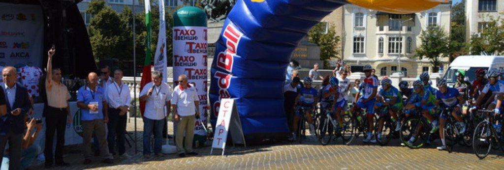 Дължината на трасето е 198 км. Финалът е на 2 септември в Троян.