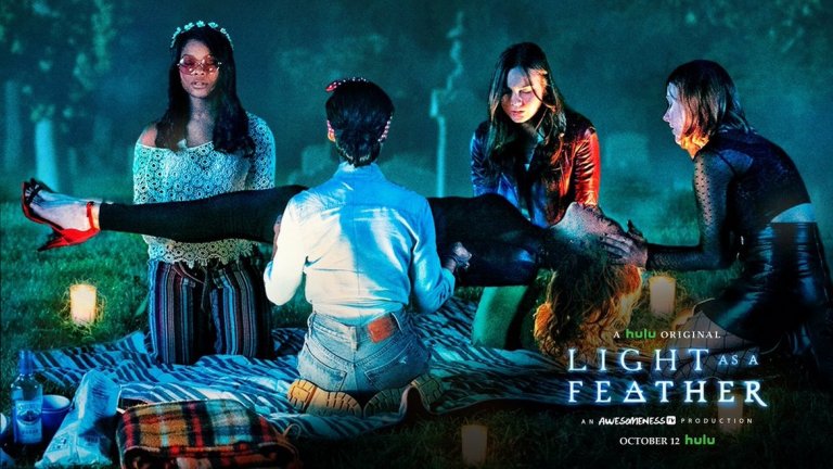 Light as a Feather - 12 октомври
Тийн-хорър жанра тази есен ще е на почит и Hulu определено имат роля в това. Техният нов сериал Light as a Feather разказва за няколко тийнейджъри, които след една невинна и объркала се игра с магията ще започнат да срещат кошмари наяве... Докато в един момент не се окаже, че се борят за живота си срещу сила, която не разбират.