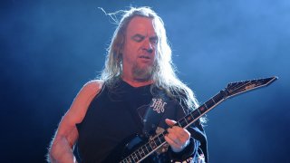 Музикални хроники: Легендите на траш метъла, които завиха към друг жанр и веднага съжалиха