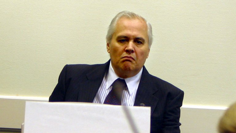 Бившият сръбски държавен глава е смятан за един от приближените на диктатора Слободан Милошевич