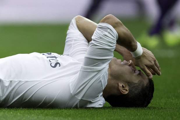 5. Контузии
През миналия сезон играчи на Реал (Мадрид) пропуснаха общо 178 мача поради травми. През този – са 140. Досега. Освен това, в Испания постоянно бродят слухове за непрестанни скандали между футболистите и медицинския щаб.