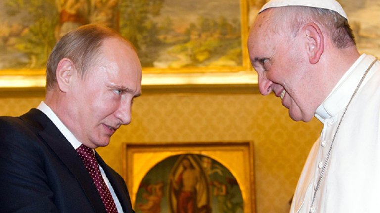 Папа Франциск вече е приемал Владимир Путин два пъти във Ватикана