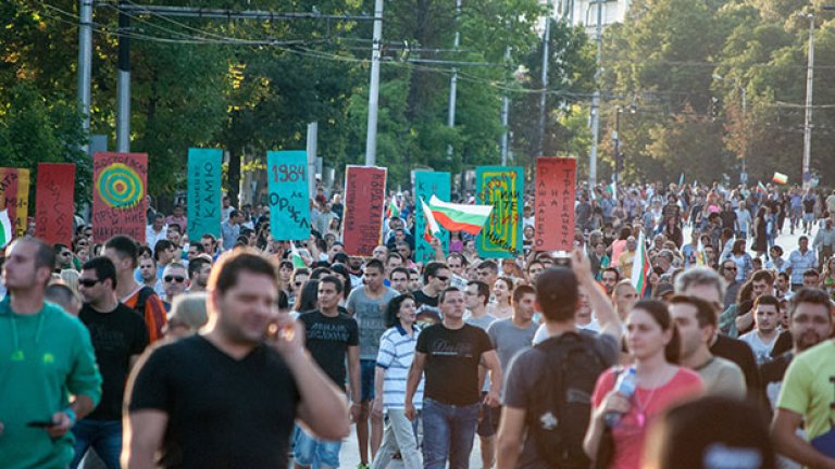 Плакати с препратки към литературата
