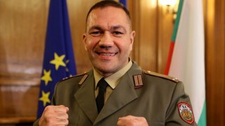 Така и така сме тръгнали в тази посока, какво ще кажете за Партия на българските плеймейтки