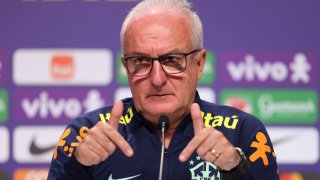 Бразилия остана без треньор след срама в Буенос Айрес