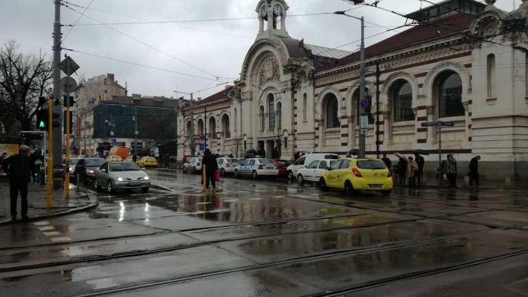 Евакуирани са Халите в София (обновена)