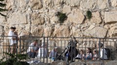 Ракетно нападение в Йерусалим след сблъсъци между израелци и палестинци